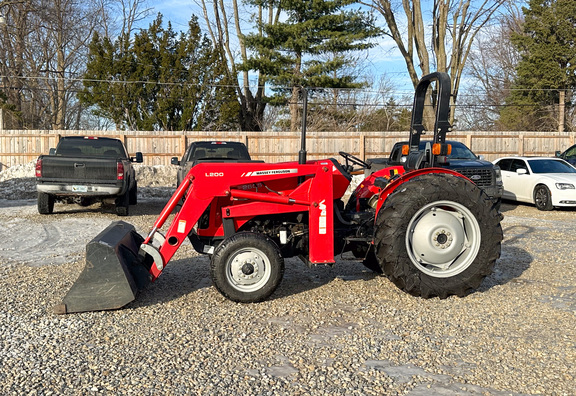 2009 Massey-Ferguson 2605