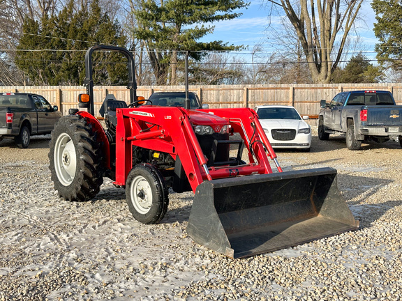 2009 Massey-Ferguson 2605