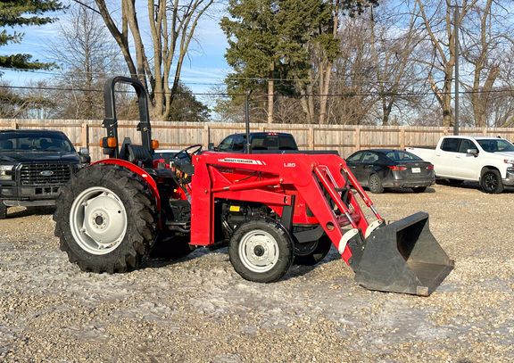2009 Massey-Ferguson 2605