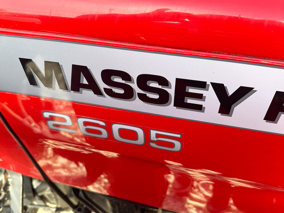 2009 Massey-Ferguson 2605