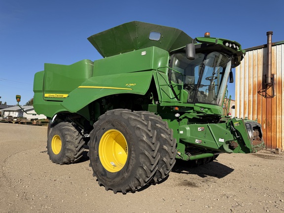  John Deere S780