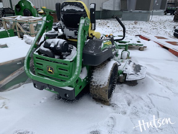 Photo of 2024 John Deere Z930M