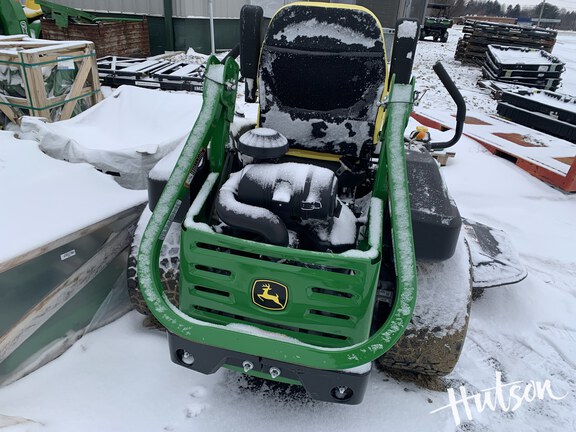 Photo of 2024 John Deere Z930M