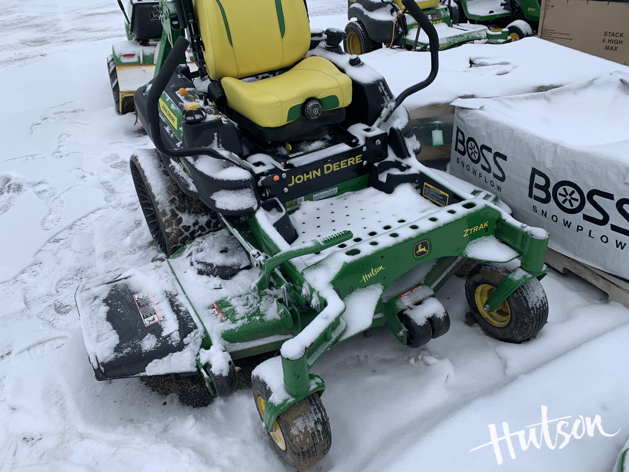 2024 John Deere Z930M