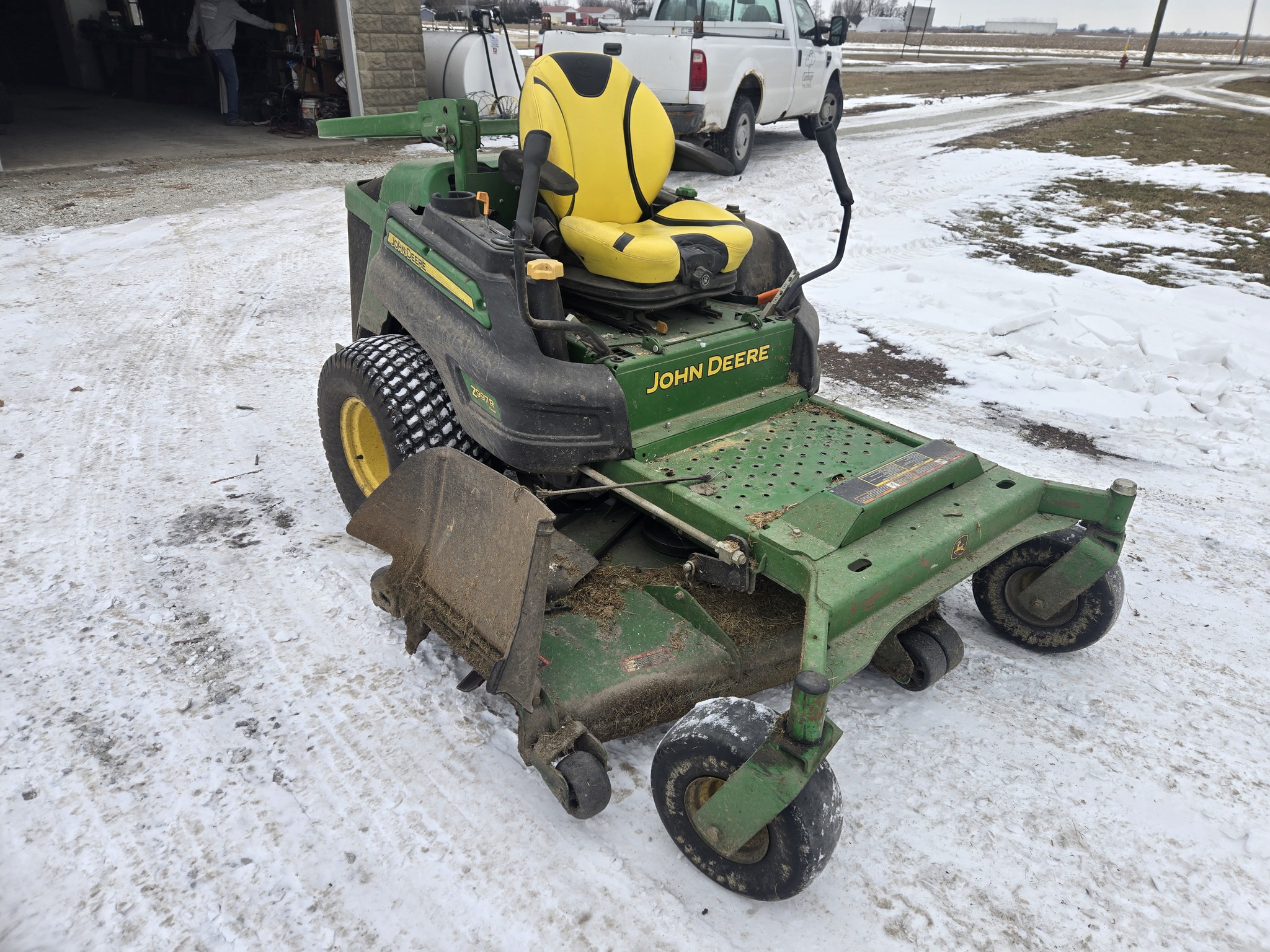  2019 John Deere Z997R at Heritage Tractor in Carthage, IL