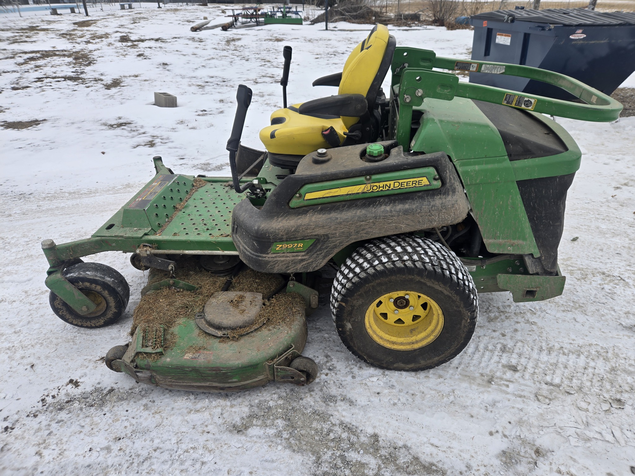  2019 John Deere Z997R at Heritage Tractor in Carthage, IL