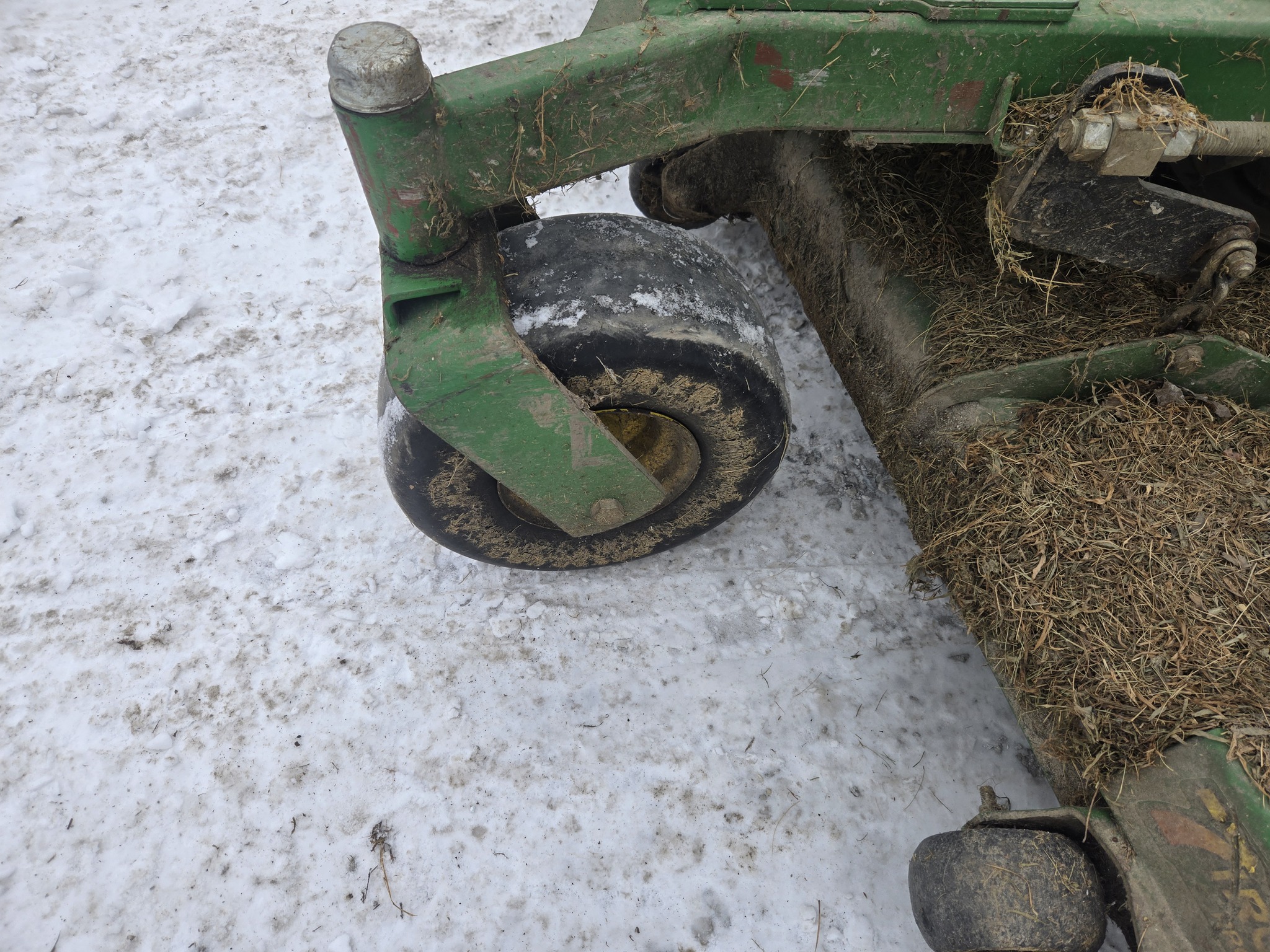  2019 John Deere Z997R at Heritage Tractor in Carthage, IL
