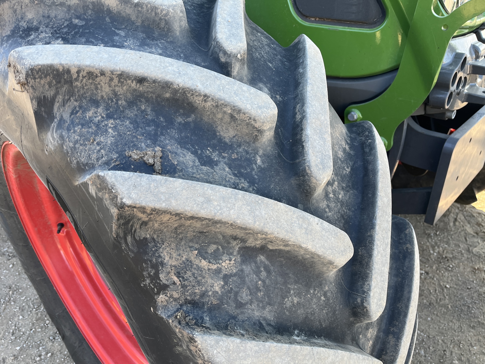  2022 Fendt 724 Gen6 at Heritage Tractor in Adrian, MO