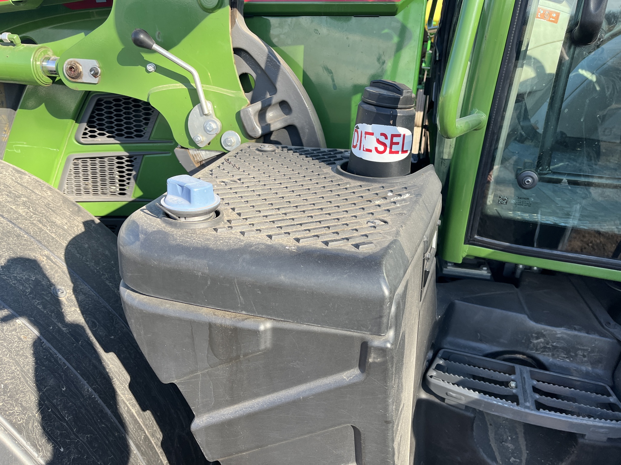  2022 Fendt 724 Gen6 at Heritage Tractor in Adrian, MO