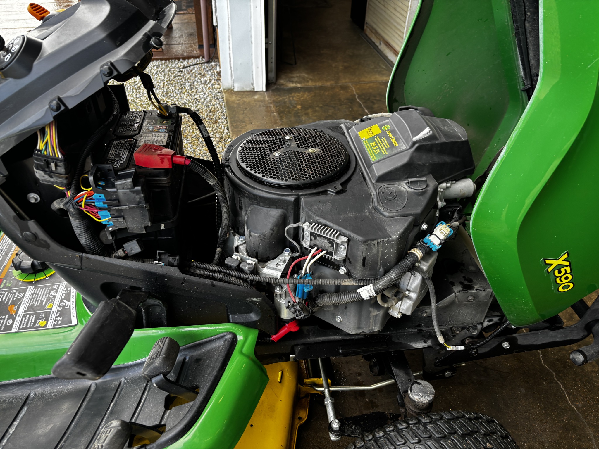 Used 2021 John Deere X590 Lawn & Garden Tractors at Koenig Equipment in Richmond, IN - PhotoXL8