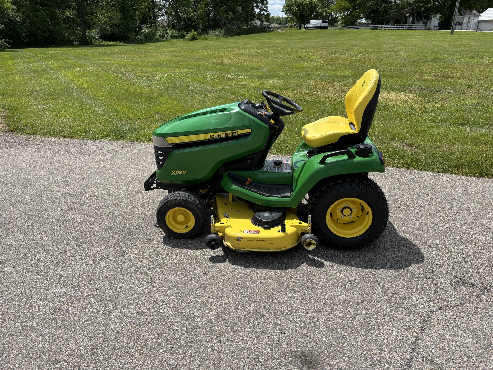 Used 2021 John Deere X590 Lawn & Garden Tractors at Koenig Equipment in Richmond, IN - PhotoXL1