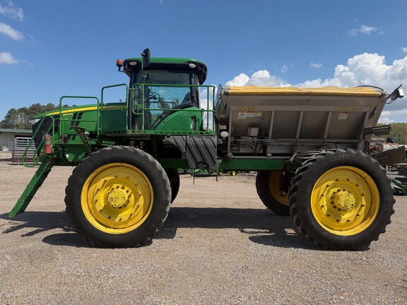 2018 John Deere R4045