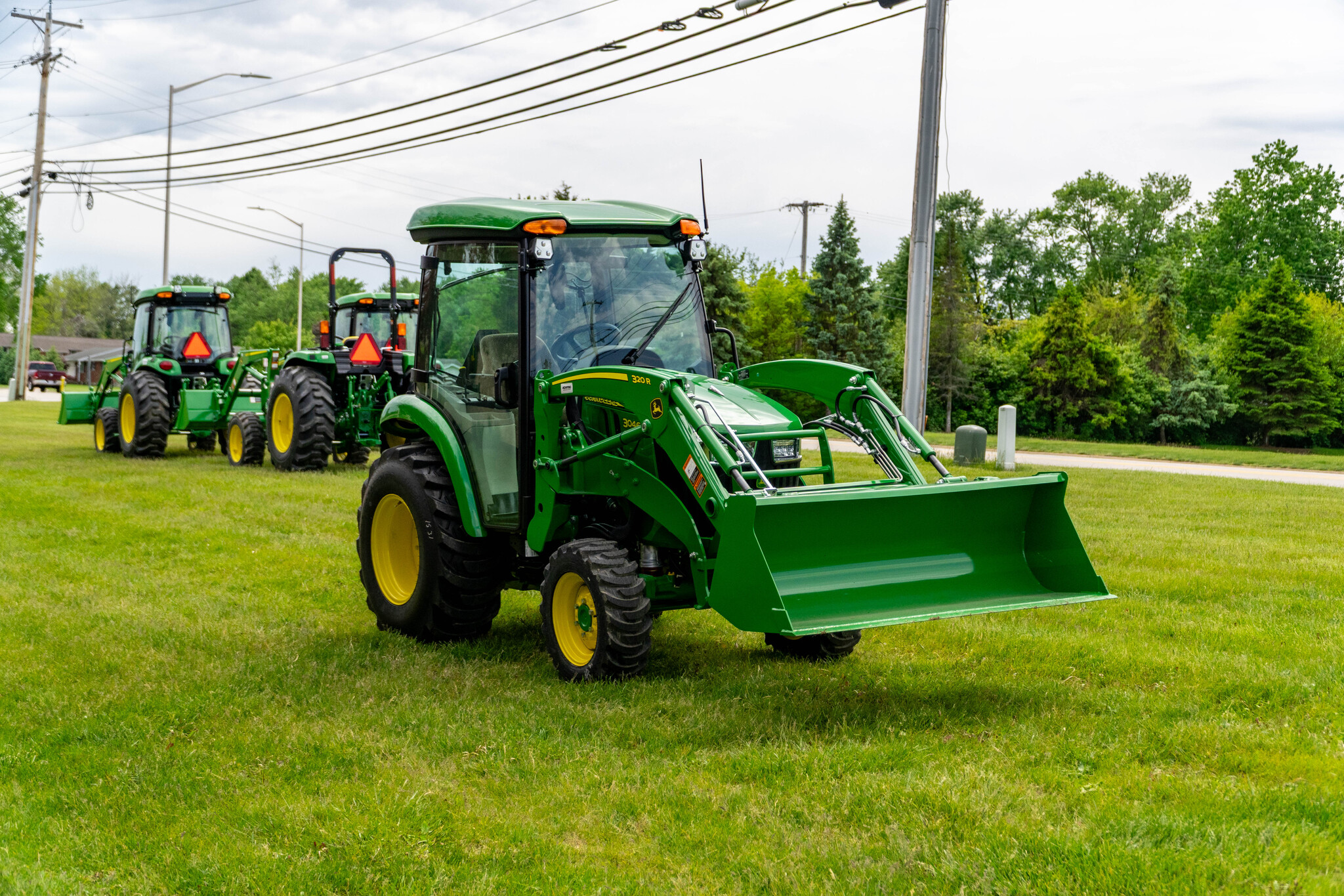 New In-Stock 2026 John Deere 3046R Compact Utility Tractors at Koenig Equipment in Tipp City, OH - PhotoXL0