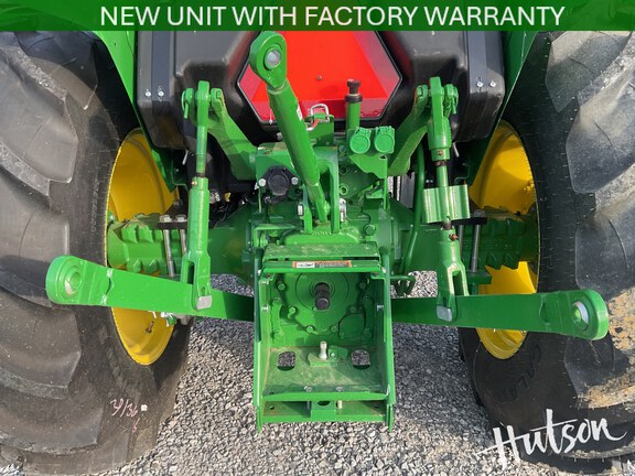 Photo of 2025 John Deere 5060E