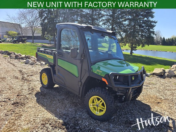 Photo of 2025 John Deere XUV 845M