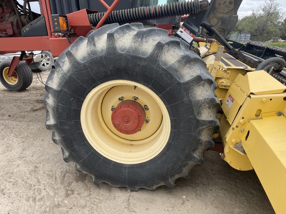 2004 New Holland HW320 (35th thumbnail)