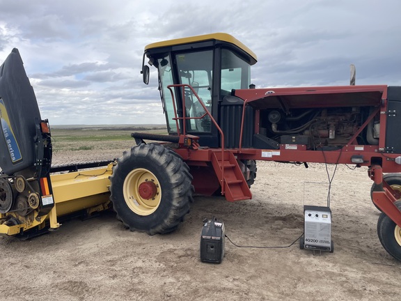2004 New Holland HW320 (6th thumbnail)