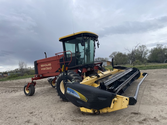 2004 New Holland HW320 (2nd thumbnail)