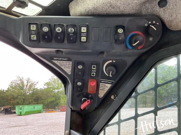 Photo of 2010 John Deere 333D