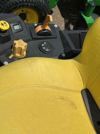 2024 John Deere Z325E-3