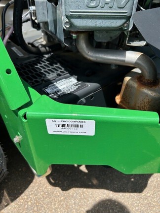 2024 John Deere Z325E-6