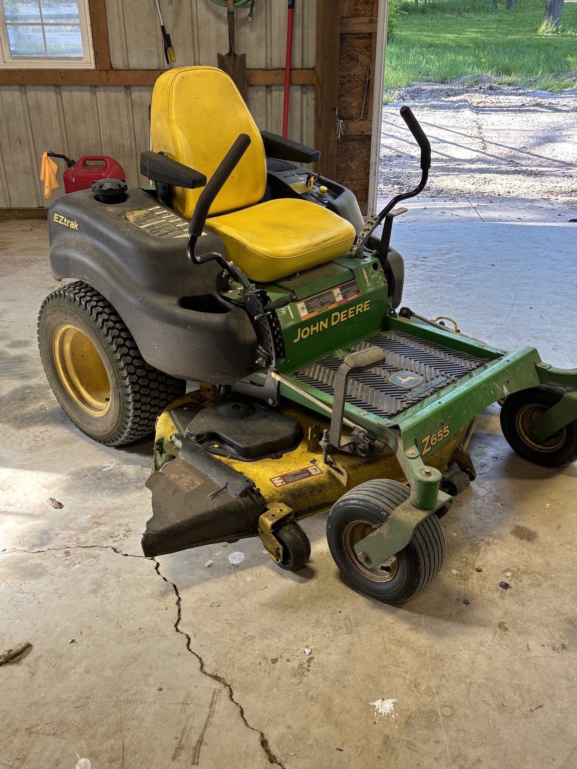 Used 2011 John Deere Z655 Zero Turn Mowers at Koenig Equipment in Franklin, IN - PhotoXL6