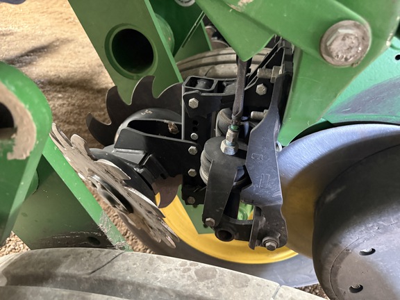2020 John Deere 1775NT - Photo18