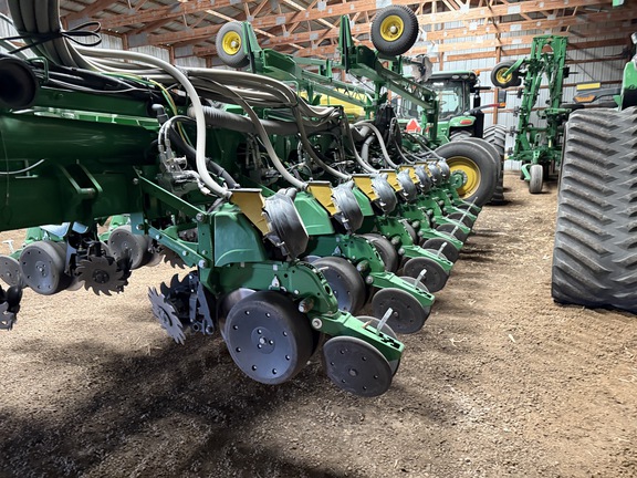 2020 John Deere 1775NT - Photo11