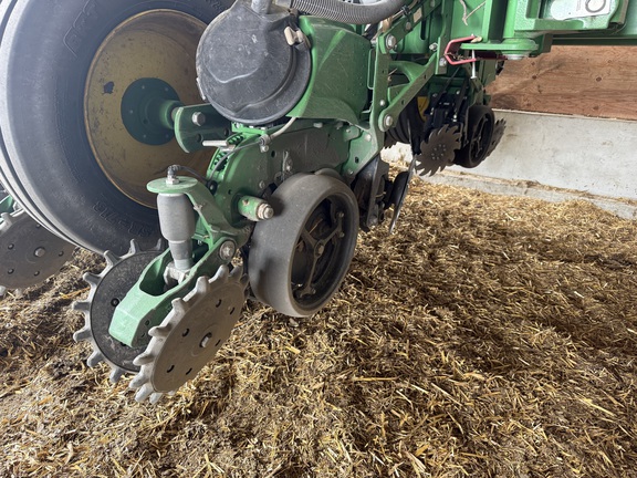2024 John Deere 1775NT - Photo6