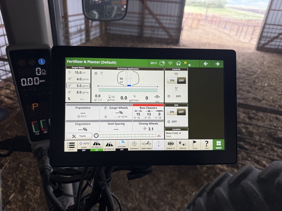 2024 John Deere 1775NT - Photo12