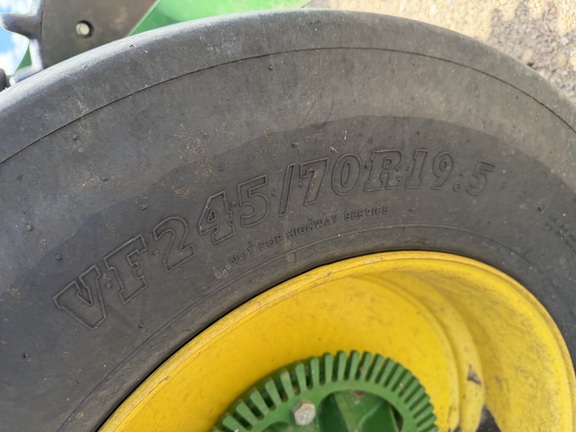2024 John Deere 1775NT - Photo11