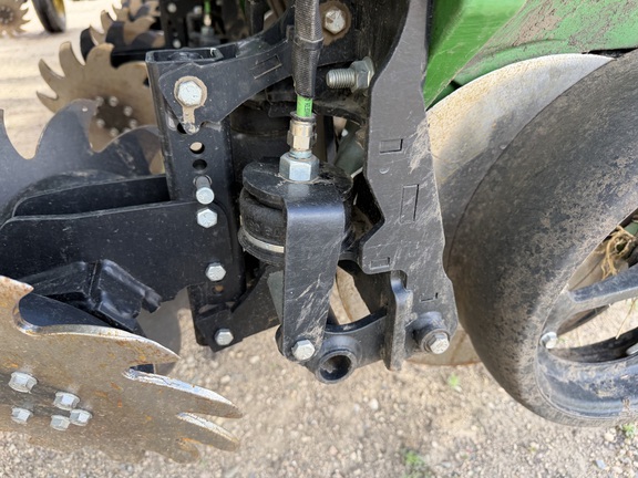 2024 John Deere 1775NT - Photo16