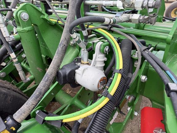 2024 John Deere 1775NT - Photo25