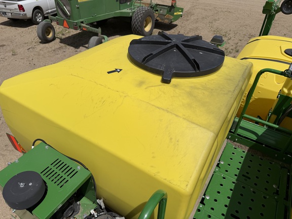 2024 John Deere 1775NT - Photo43