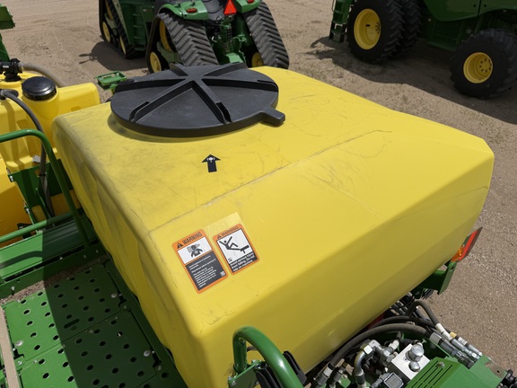 2024 John Deere 1775NT - Photo44