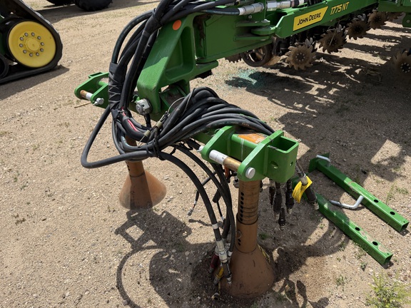2024 John Deere 1775NT - Photo47