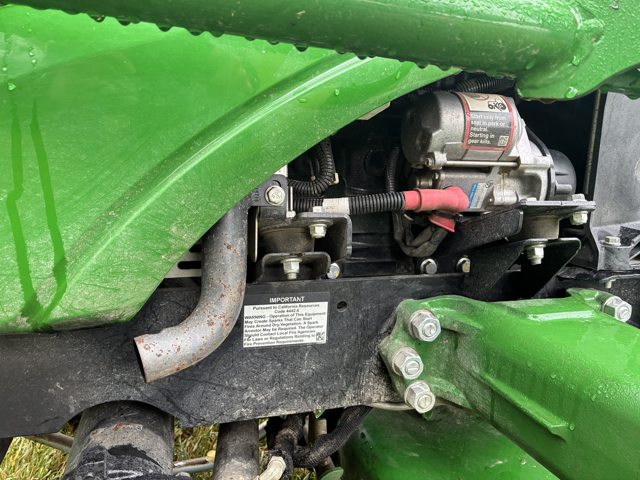 Used 2019 John Deere 1025R Compact Utility Tractors at Koenig Equipment in Lebanon, OH - PhotoXL17