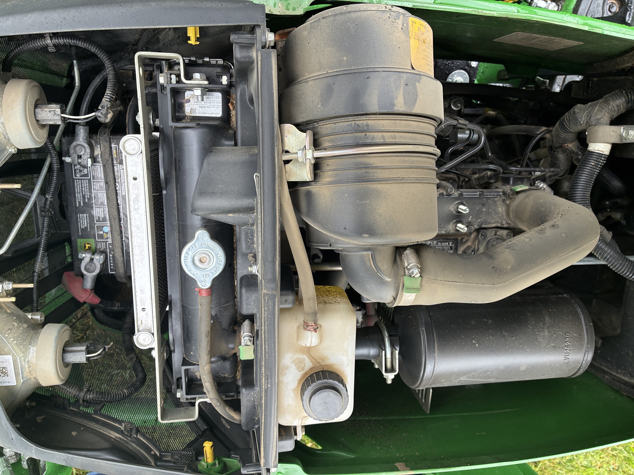 Used 2019 John Deere 1025R Compact Utility Tractors at Koenig Equipment in Lebanon, OH - PhotoXL21