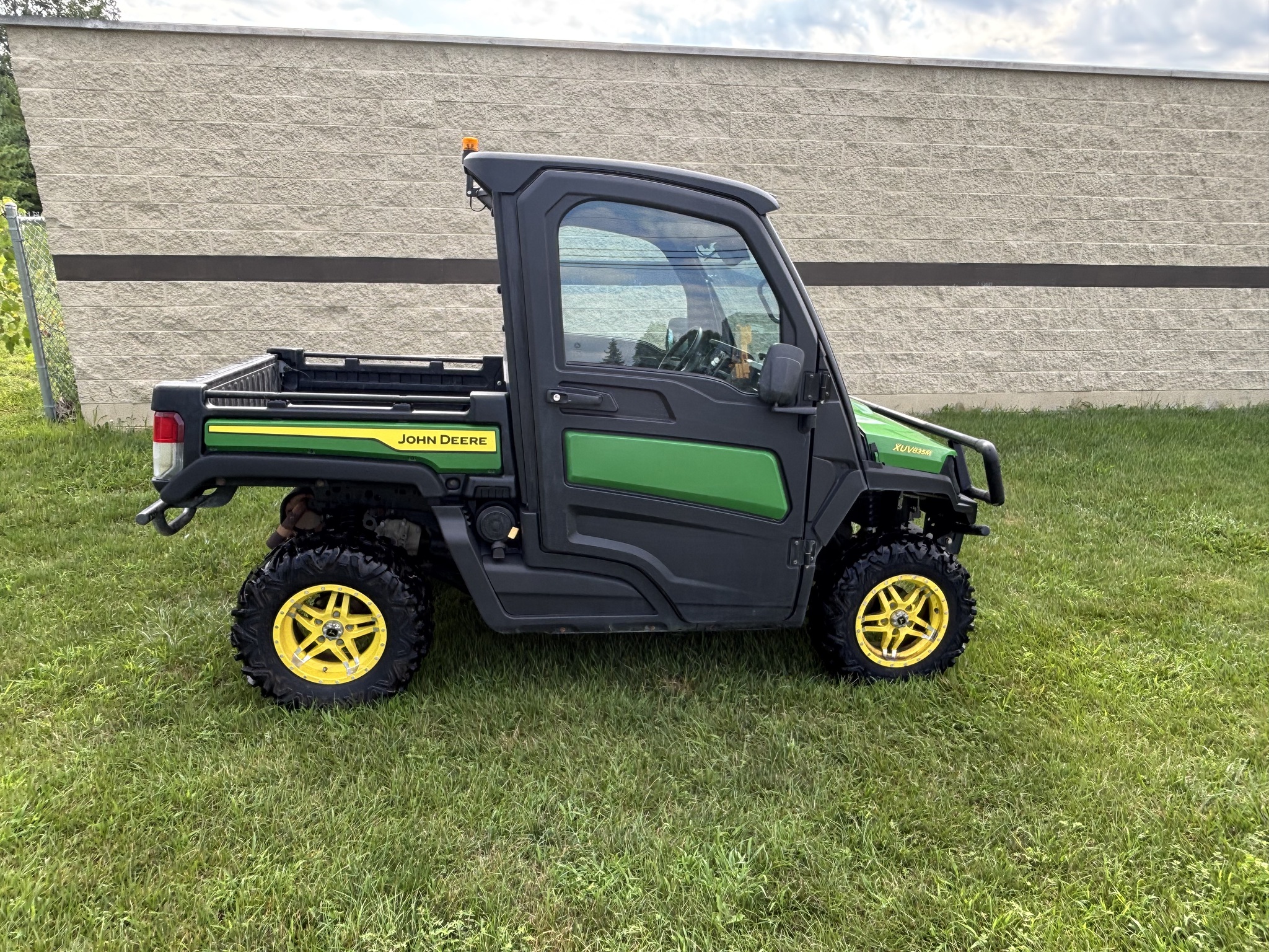 Used 2023 John Deere XUV 835M ATVs & Gators at Koenig Equipment in Tipp City, OH - PhotoXL7