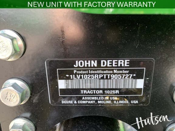 Photo of 2026 John Deere 1025R