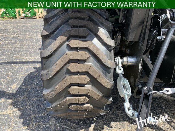 Photo of 2026 John Deere 1025R