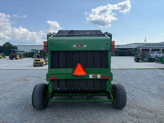 2000 John Deere 557