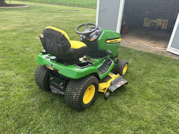 Used 2007 John Deere X320 Lawn & Garden Tractors at Koenig Equipment in Urbana, OH - Photo6