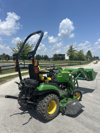 2021 John-Deere 1025R
