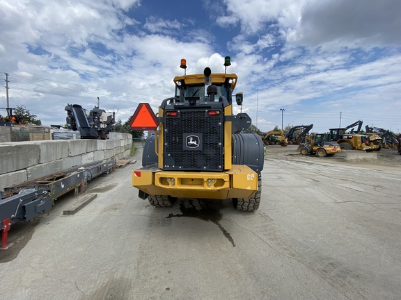 2023 John Deere 524 P