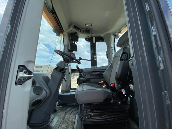 2023 John Deere 524 P