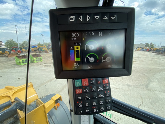 2023 John Deere 524 P