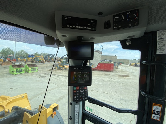 2023 John Deere 524 P