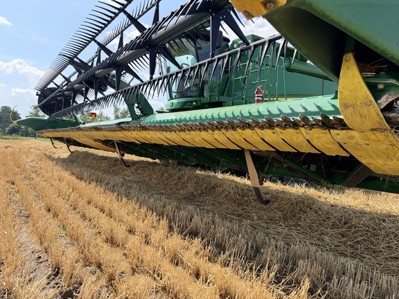 Photo of 2020 John Deere 740FD