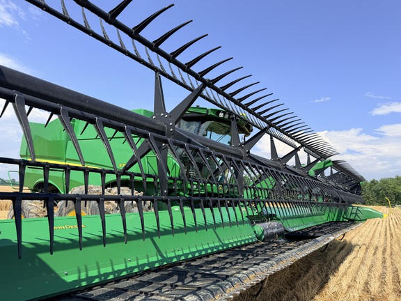 Photo of 2020 John Deere 740FD